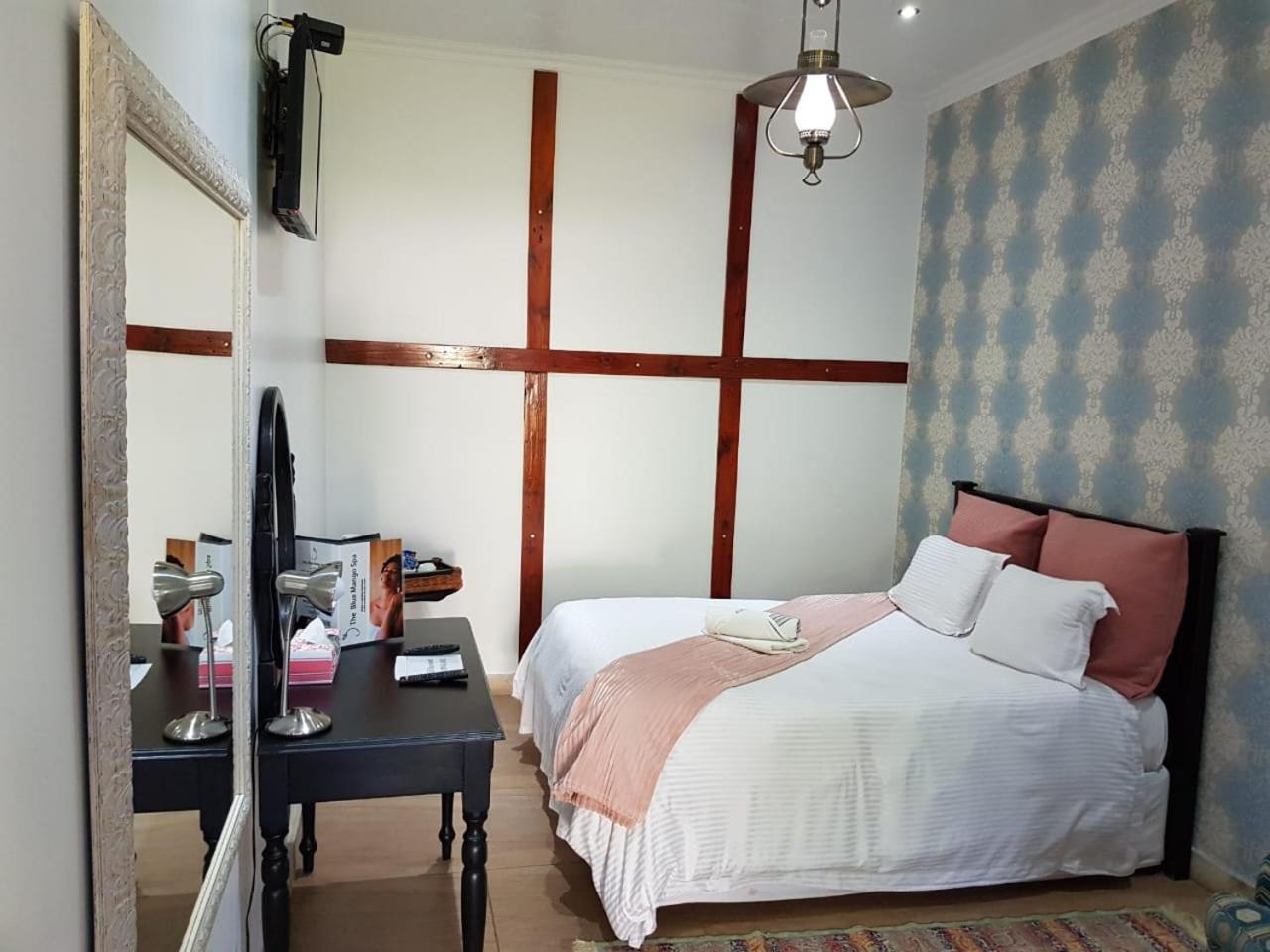 Blue Mango Lodge Kempton Park Extérieur photo