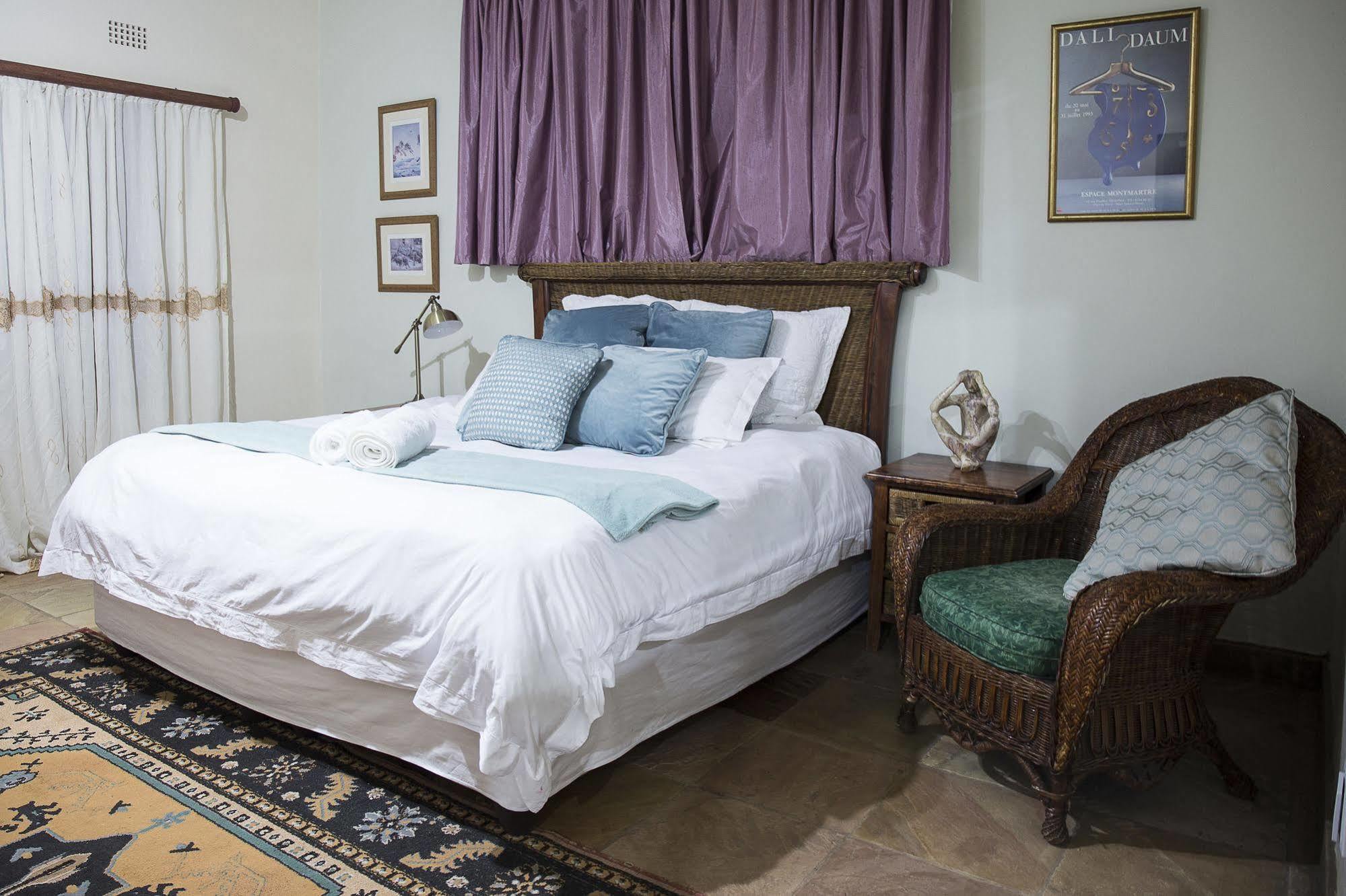 Blue Mango Lodge Kempton Park Extérieur photo