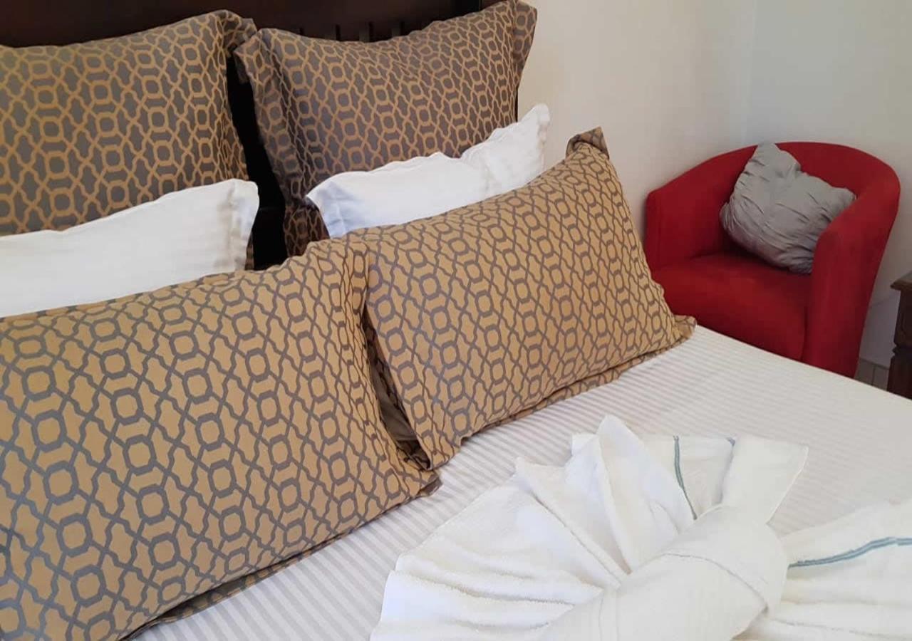 Blue Mango Lodge Kempton Park Extérieur photo