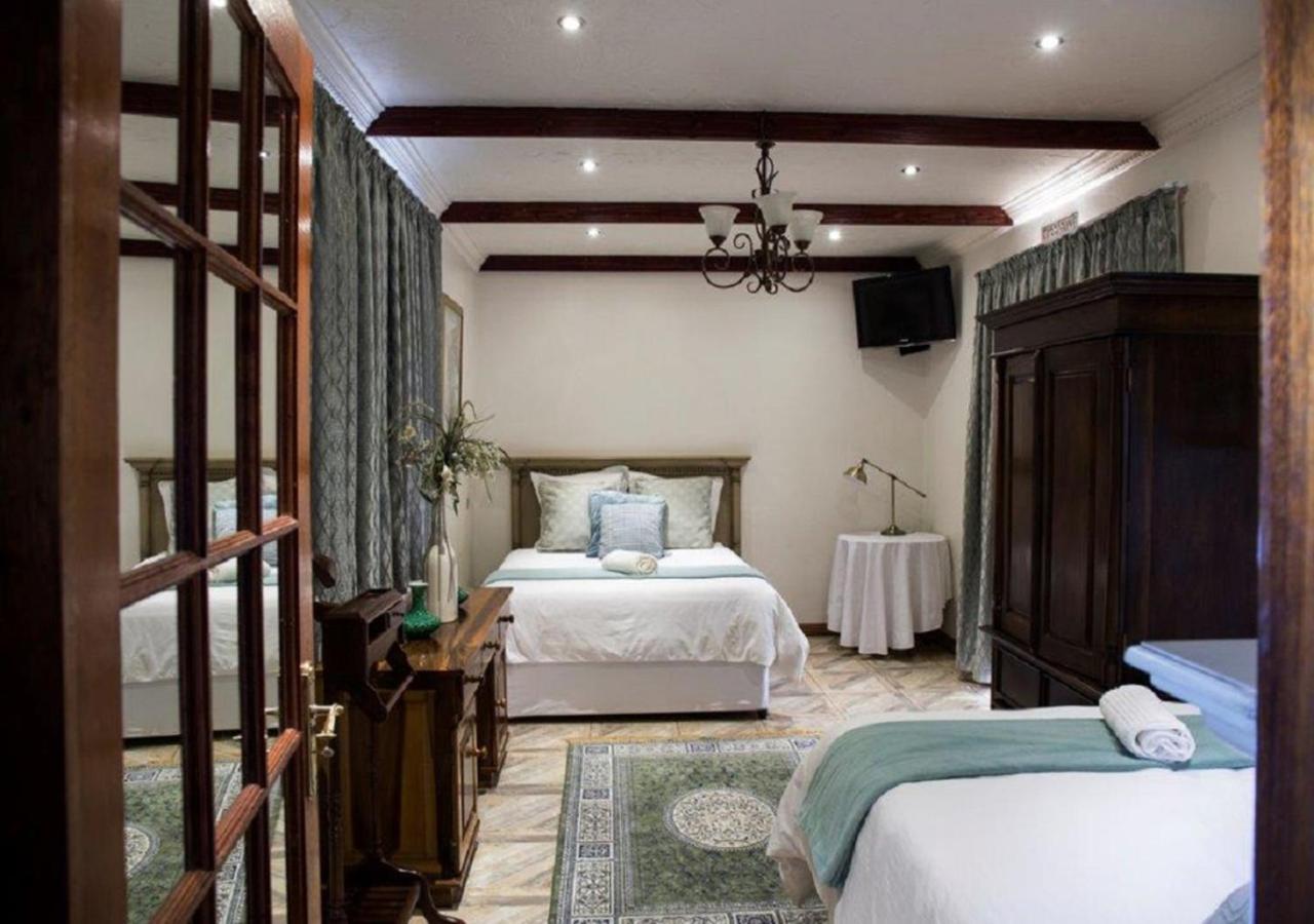 Blue Mango Lodge Kempton Park Extérieur photo