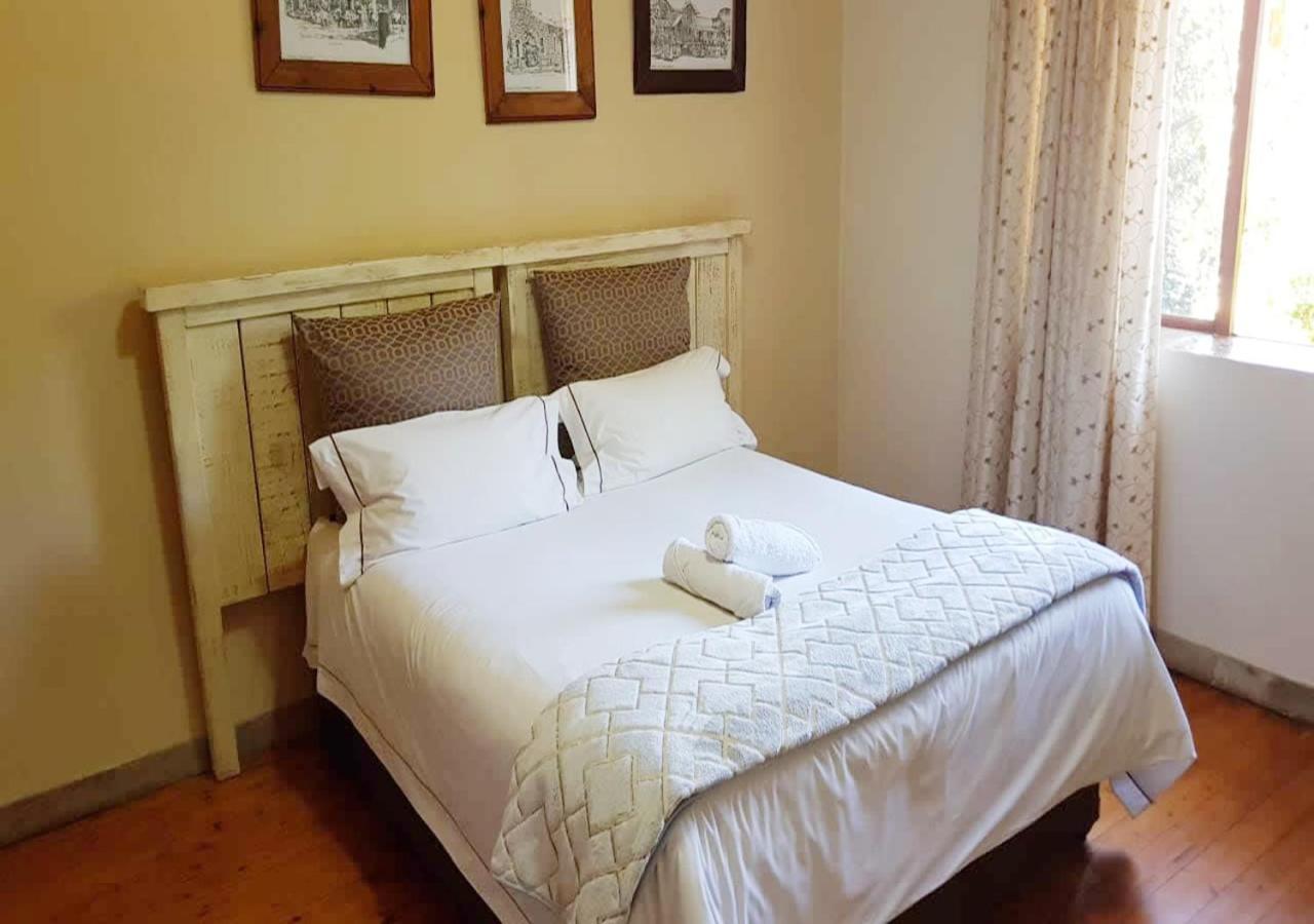 Blue Mango Lodge Kempton Park Extérieur photo